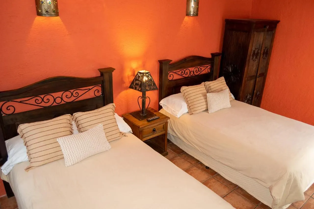 Hotel La Villa Serena Antigua Guatemala