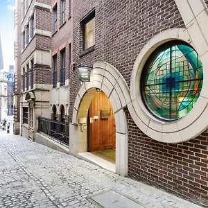 https://monument-serviced-apartments.brighton-hotels-england.com