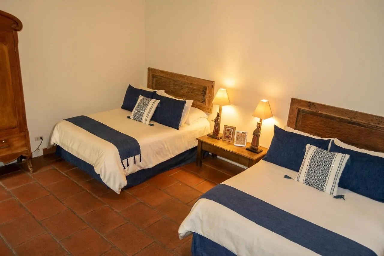Hotel La Villa Serena 3*, Antigua Guatemala