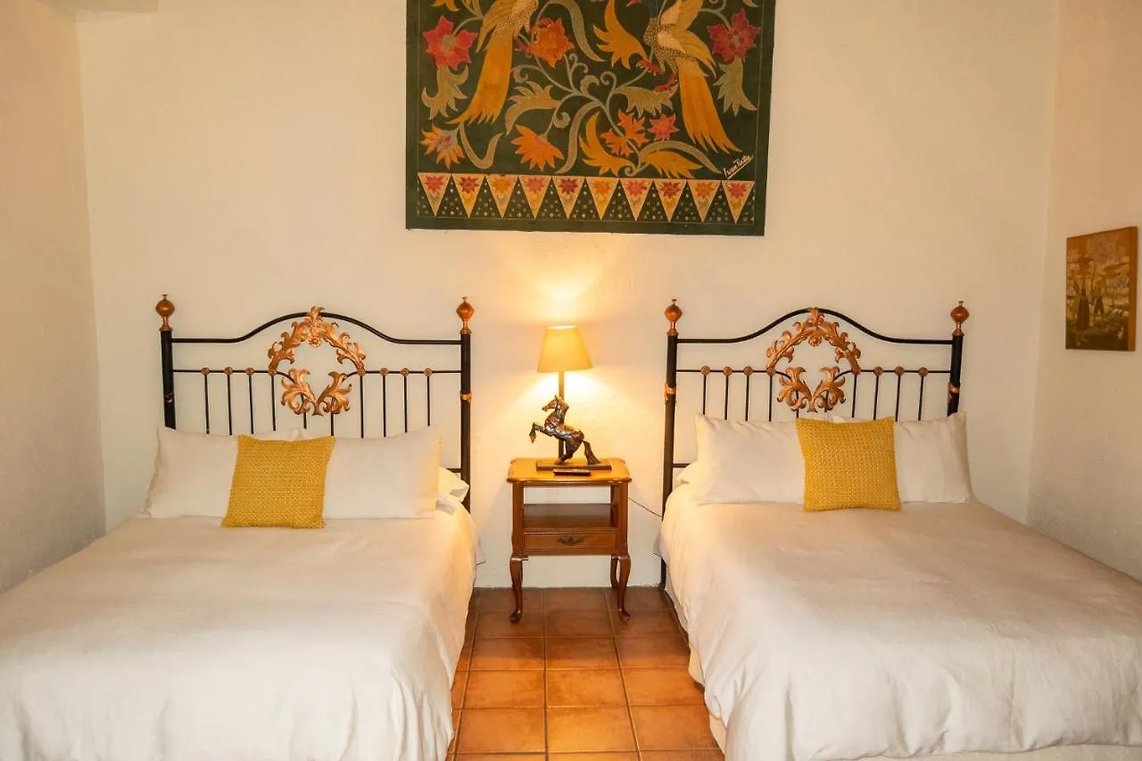 Hotel La Villa Serena  Antigua